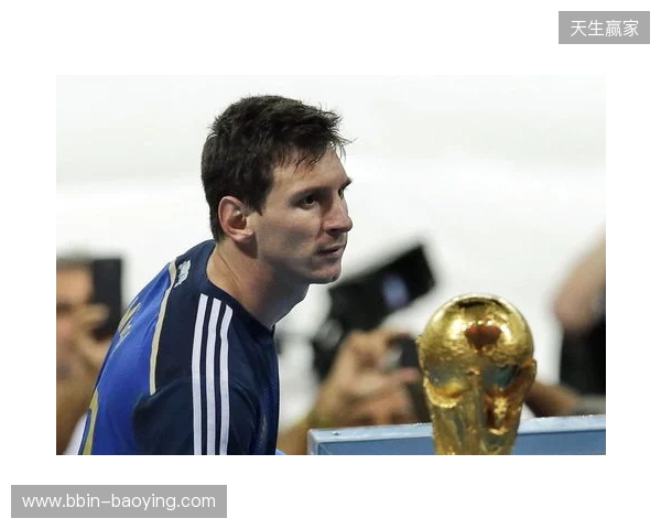 父亲:罗德里非常渴望参加世界杯,现在他状态很好 父亲:罗德里非常渴望参加世界杯,现在他状态很好