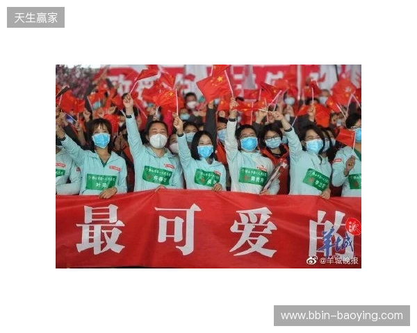 游子归乡，明天视频拜年：很高兴回到家乡，让我们一起为武汉而战