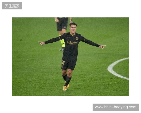 巴萨官方:莱万左眼眶骨折,将缺席对阵马竞的比赛 巴萨官方:莱万左眼眶骨折,将缺席对阵马竞的比赛